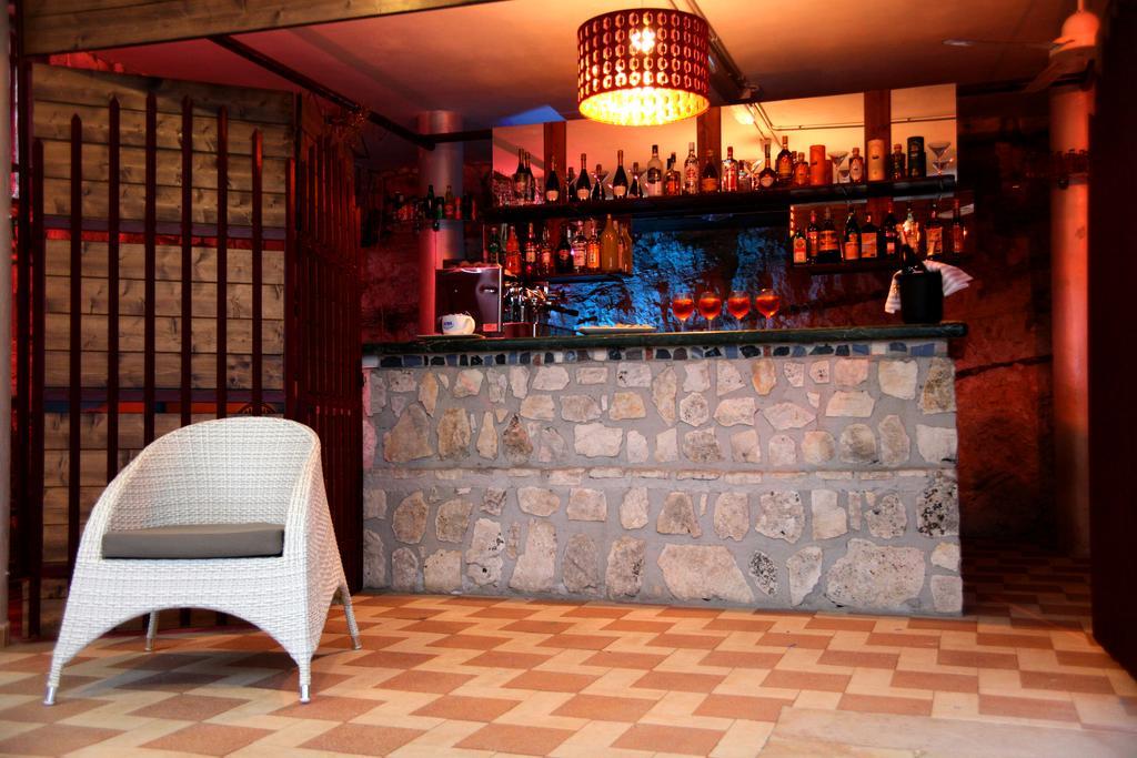 Agricostella Agriturismo В'єсте Екстер'єр фото