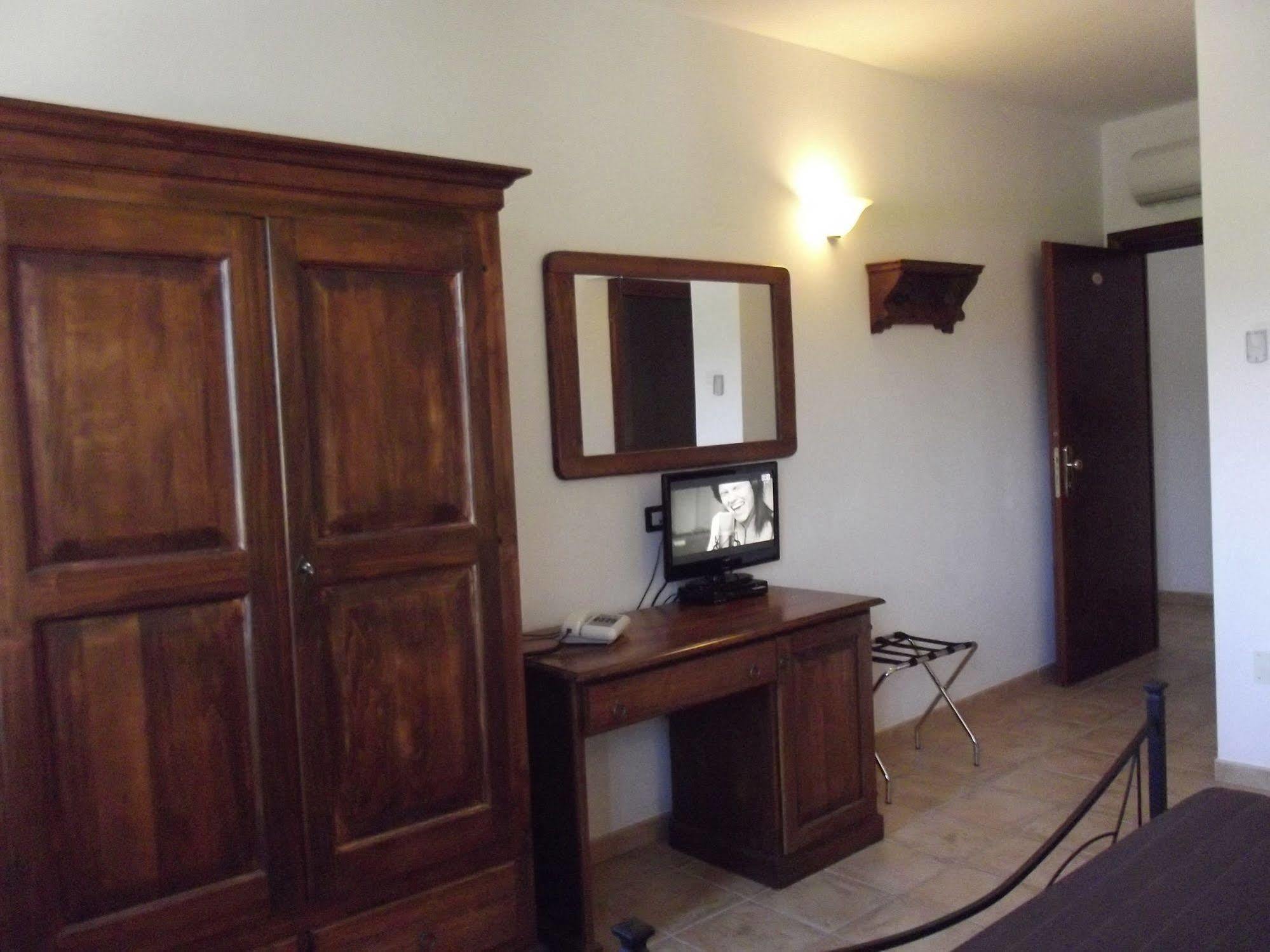 Agricostella Agriturismo В'єсте Екстер'єр фото